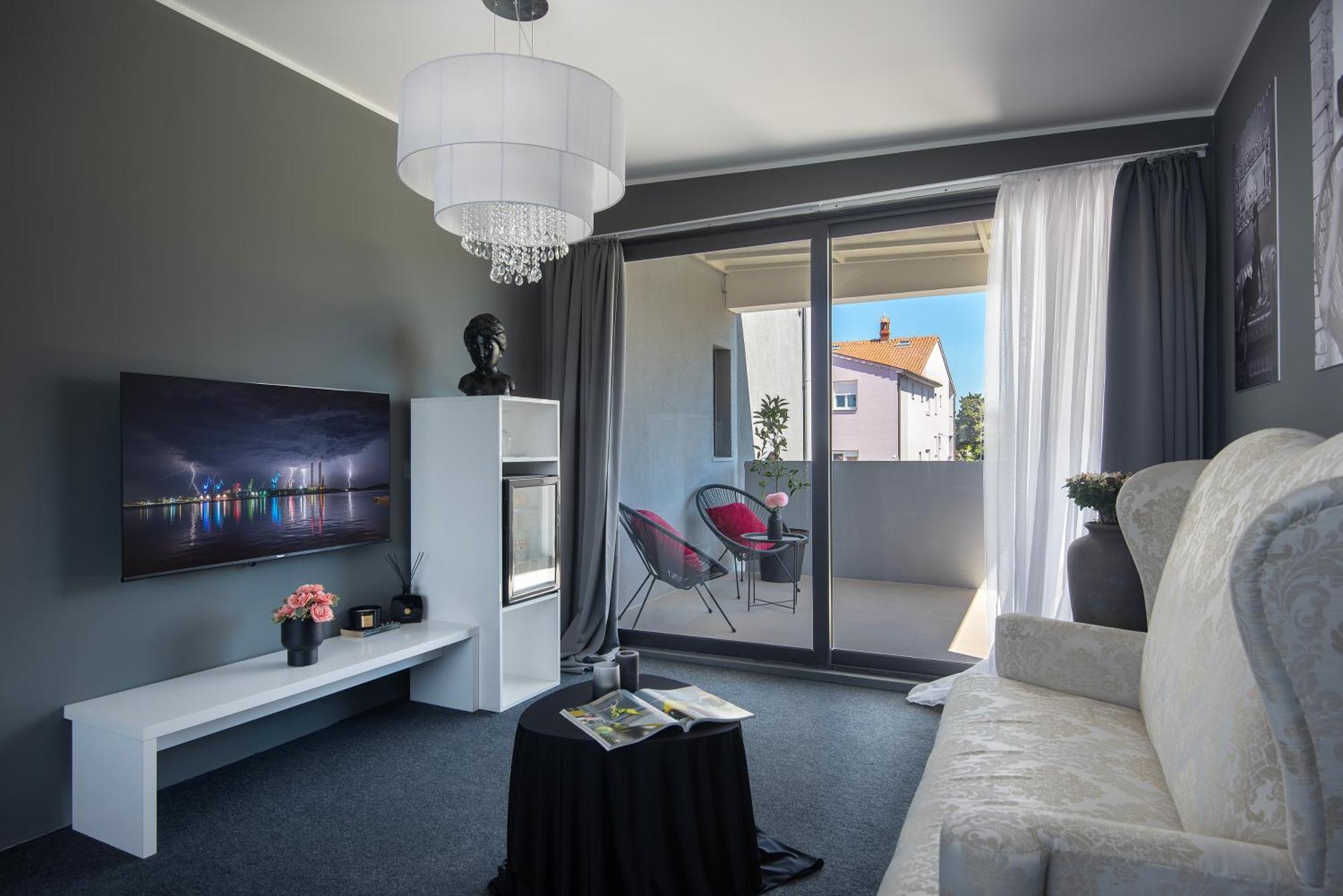 Boutique Hotel Chevalier By Bura Hotels - Adults Only Medulin Dış mekan fotoğraf